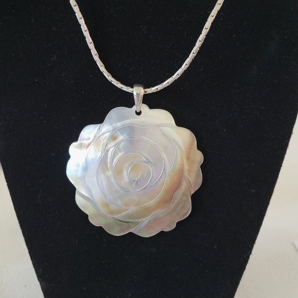 Natural Shell Rose Pendant On Silver Necklace